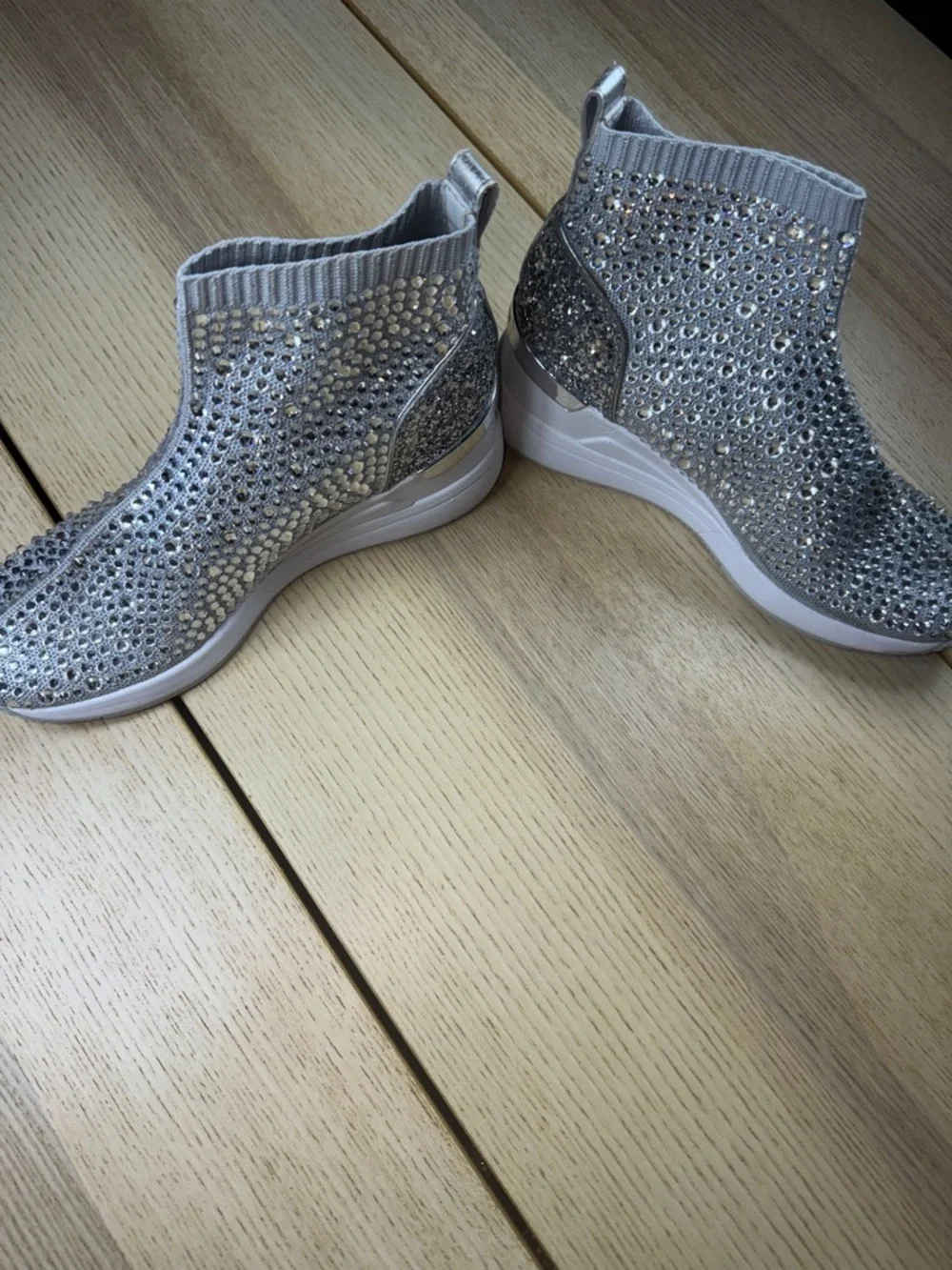 Michael Kors Embellished Sneakers 7 - Picture 5 of 13